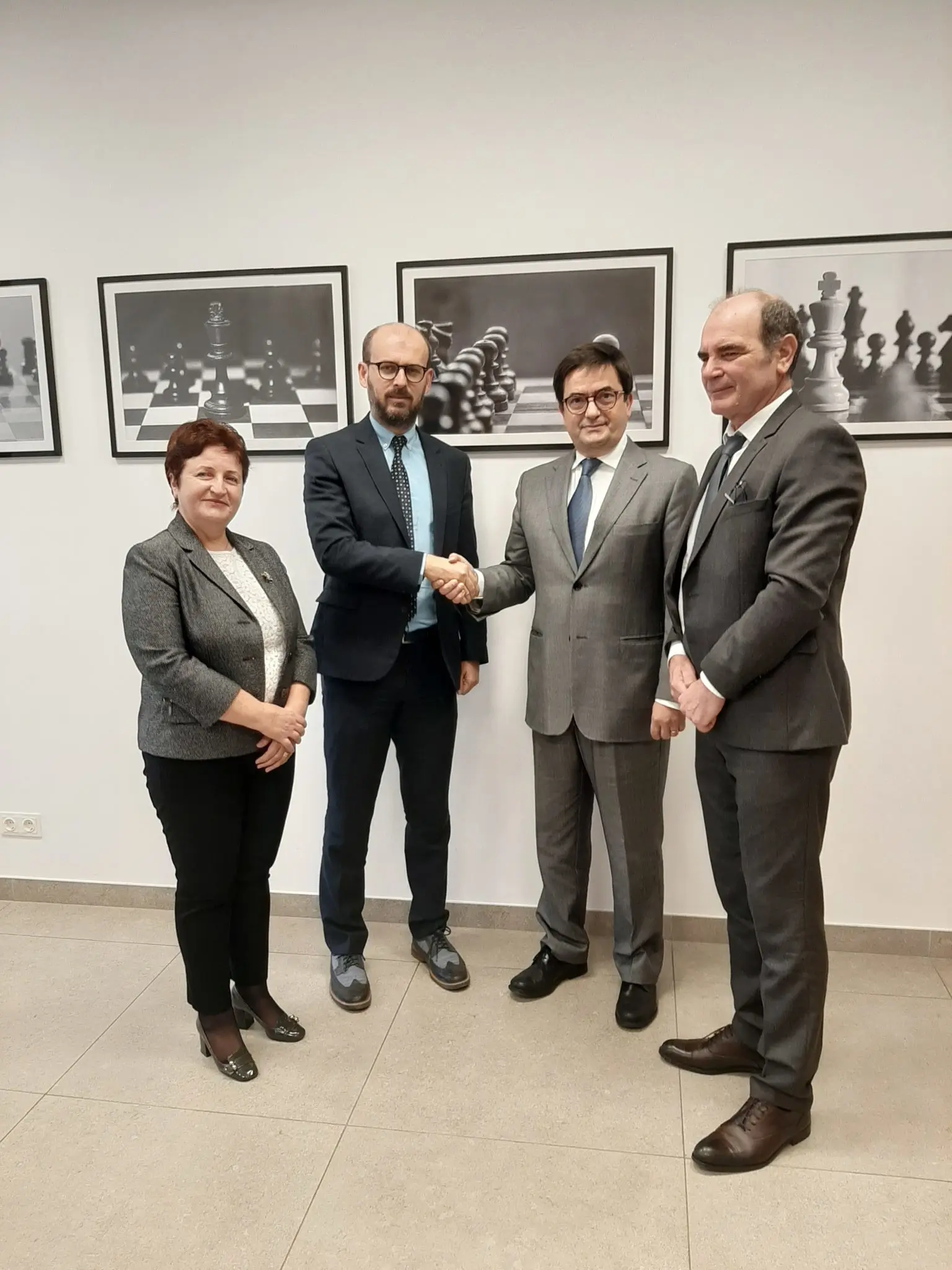 COST President Prof Paulo Ferrao in Albania
